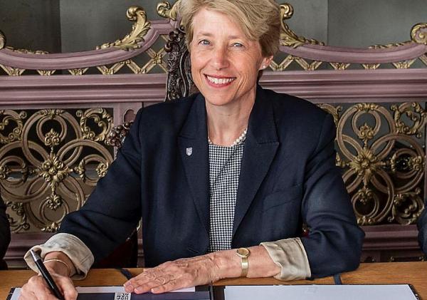 Foto van Lieke Sievers, burgemeester