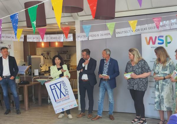 Overhandigen waardebonnen Fixbrigade