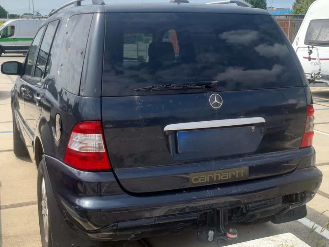 Auto Tase-terrein